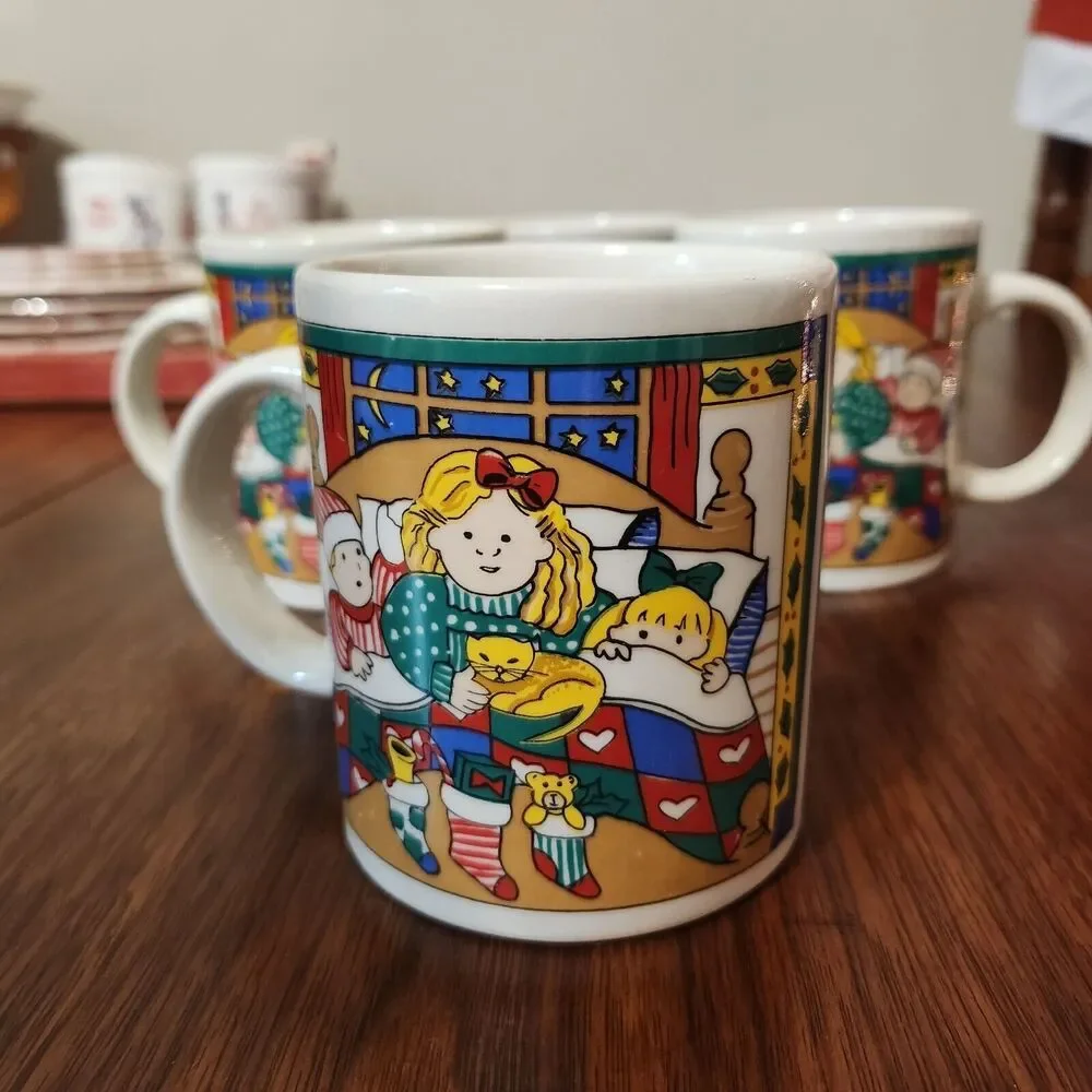 Set of 4 Vintage Gibson Christmas Coffee Cup Mug 8 oz Christmas Cat